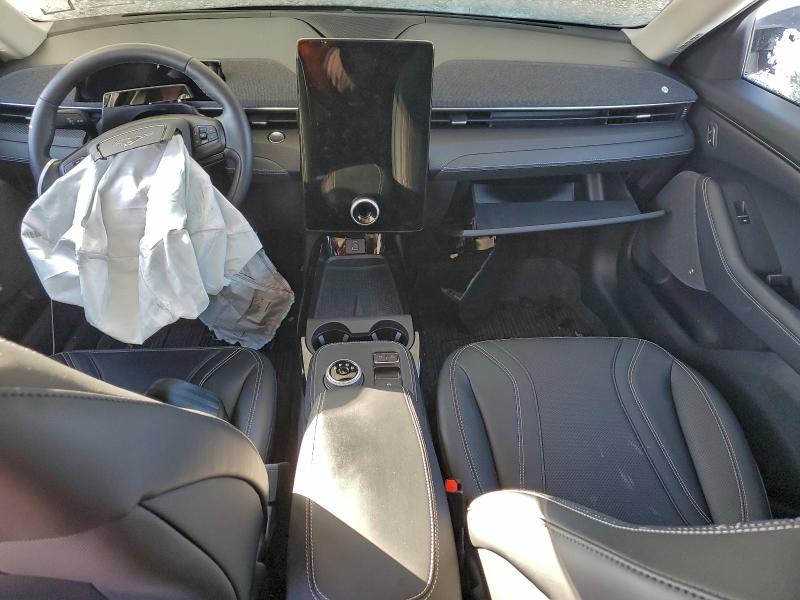 Фото 8 - FORD MUSTANG