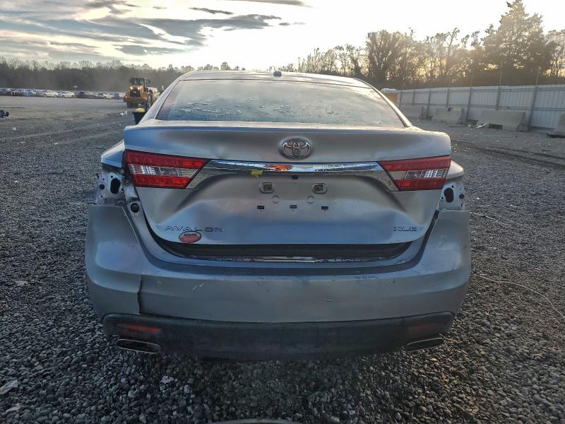 Фото 6 - TOYOTA AVALON