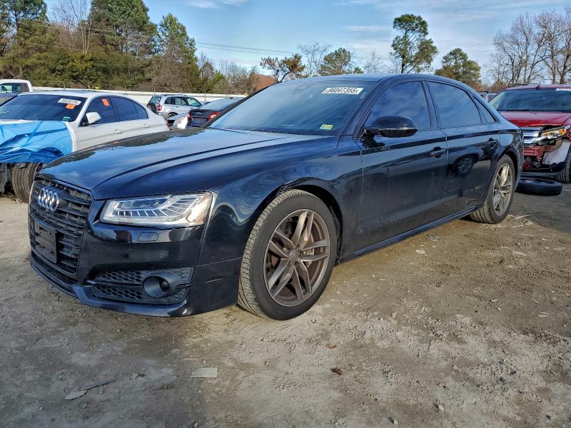 Фото 1 - AUDI A8