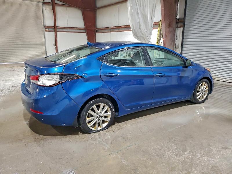Фото 3 - HYUNDAI ELANTRA