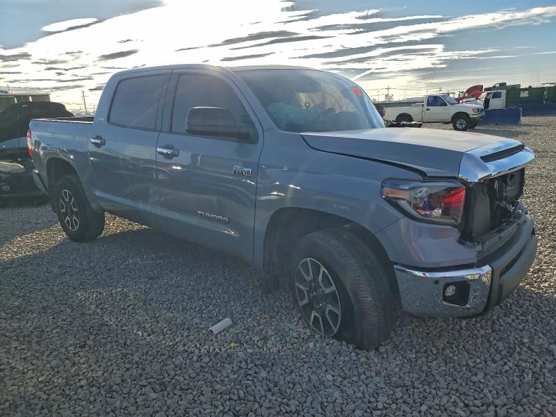 Фото 4 - TOYOTA TUNDRA