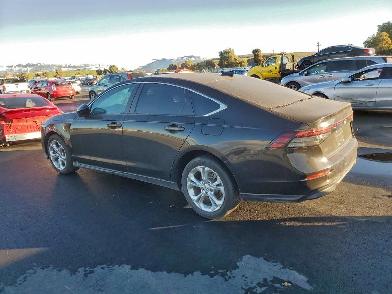 Фото 2 - HONDA ACCORD