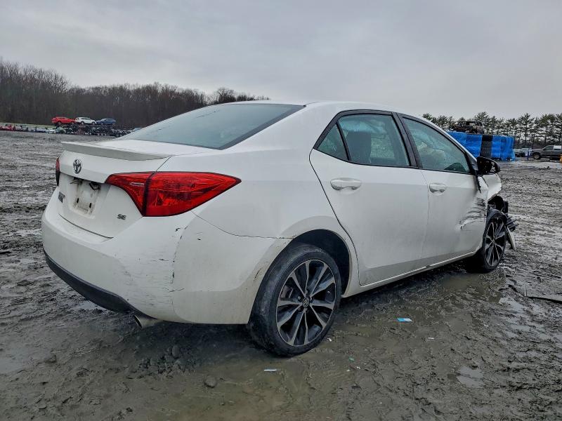 Фото 3 - TOYOTA COROLLA