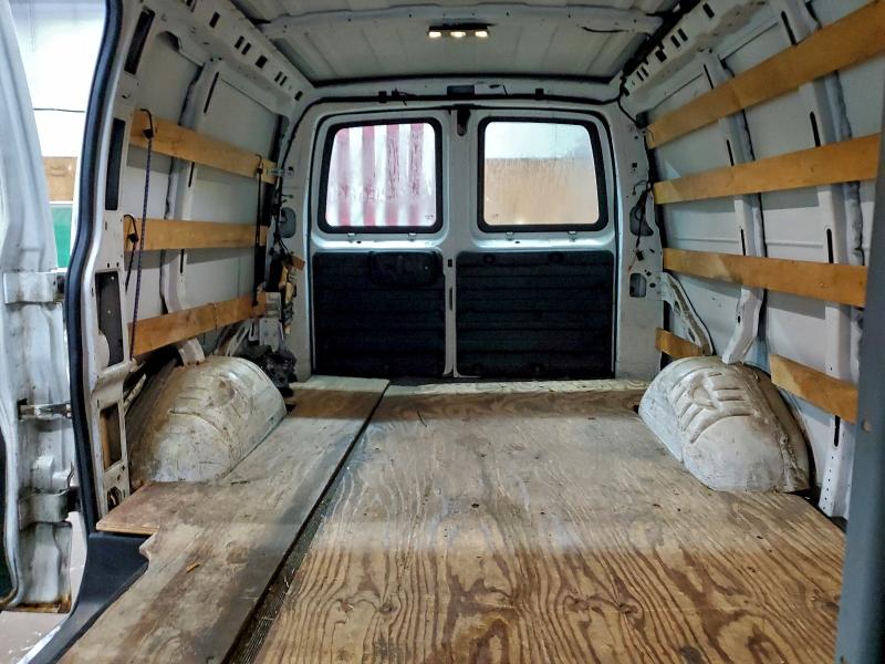 Фото 10 - GMC SAVANA