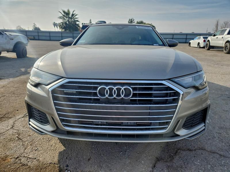 Фото 5 - AUDI A6