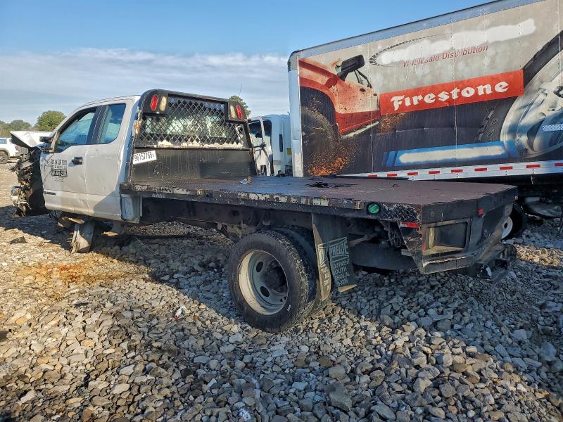 Фото 2 - FORD F450