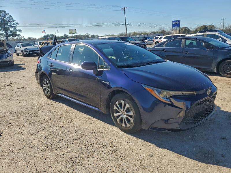 Фото 4 - TOYOTA COROLLA