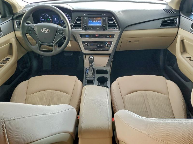 Фото 8 - HYUNDAI SONATA