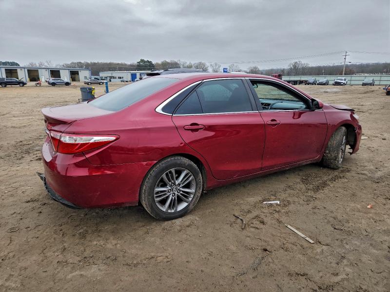 Фото 3 - TOYOTA CAMRY