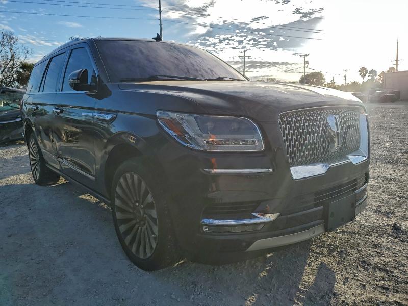 Фото 4 - LINCOLN NAVIGATOR