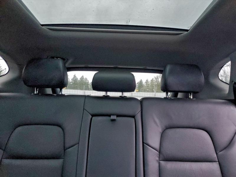 Фото 10 - HYUNDAI TUCSON