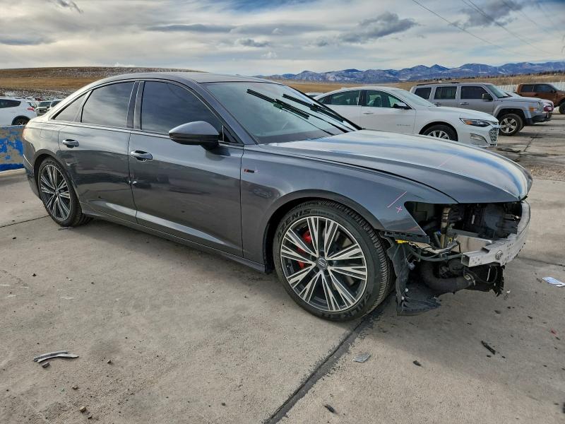 Фото 4 - AUDI A6