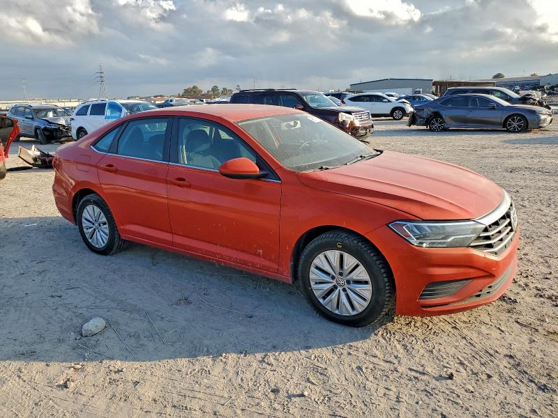 Фото 4 - VOLKSWAGEN JETTA