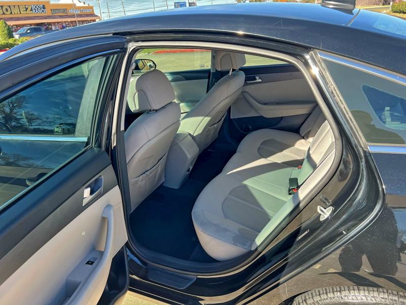 Фото 12 - HYUNDAI SONATA