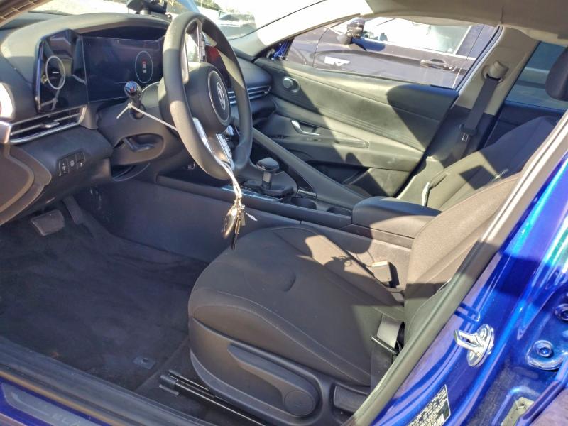 Фото 7 - HYUNDAI ELANTRA