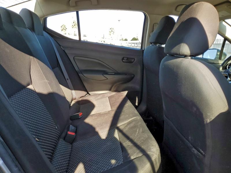 Фото 10 - NISSAN VERSA