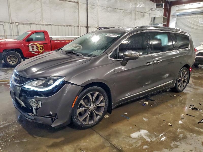 Фото 1 - CHRYSLER PACIFICA