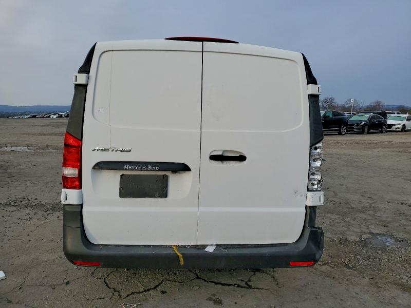 Фото 6 - MERCEDES-BENZ METRIS