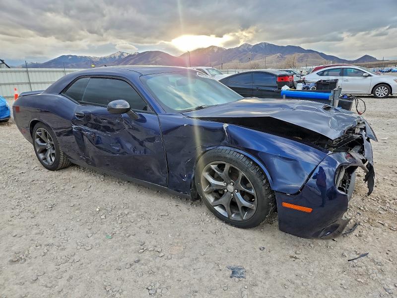 Фото 4 - DODGE CHALLENGER