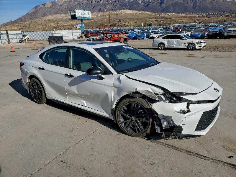 Фото 4 - TOYOTA CAMRY