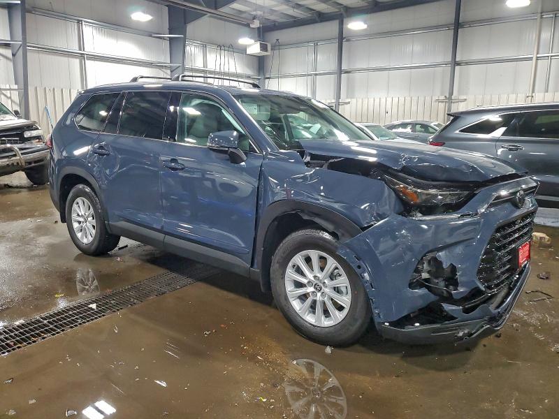 Фото 4 - TOYOTA GRAND HIGH