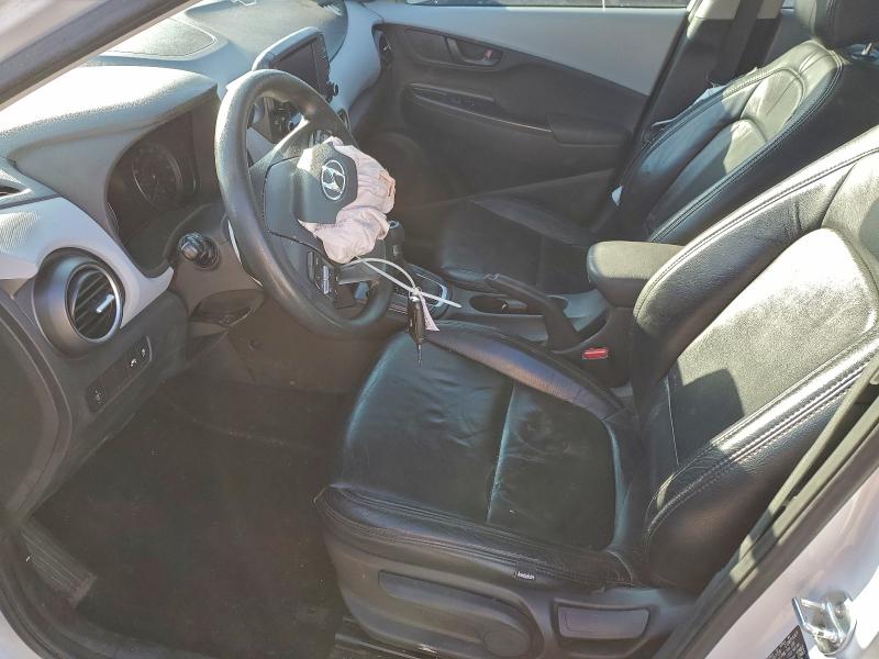 Фото 7 - HYUNDAI KONA