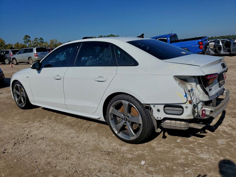 Фото 2 - AUDI A4