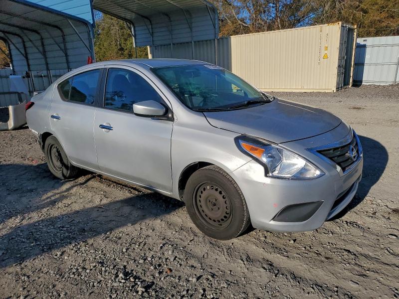 Фото 4 - NISSAN VERSA