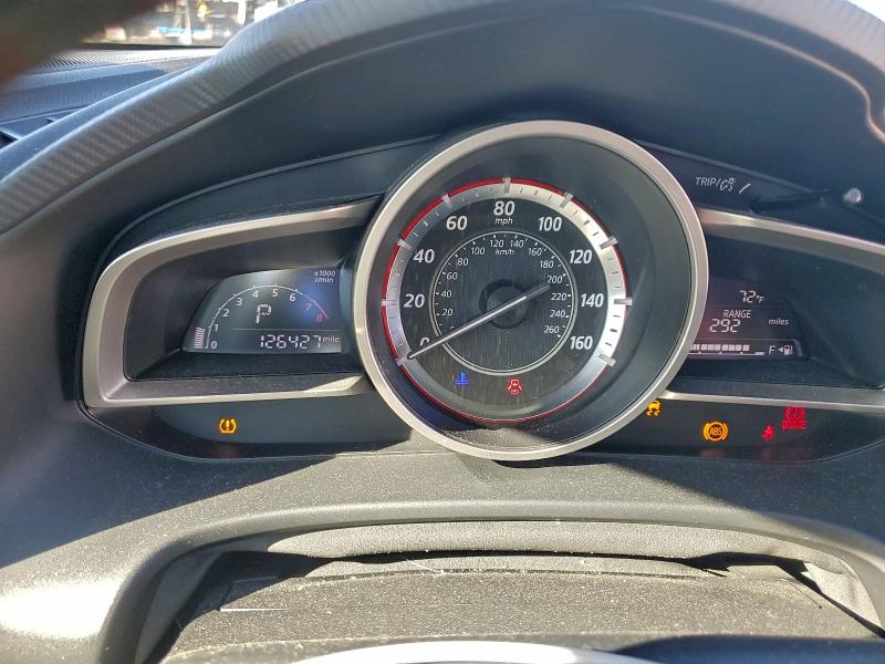 Фото 9 - MAZDA 3