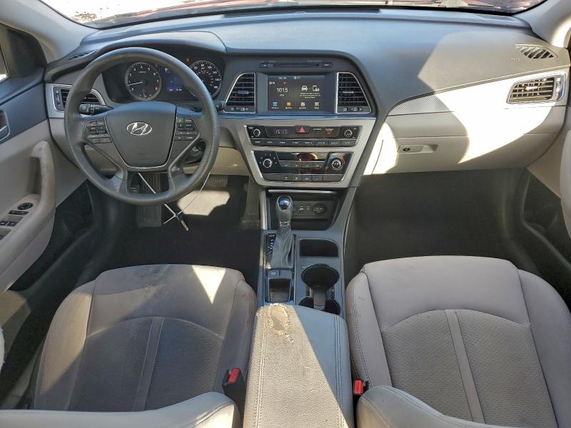 Фото 8 - HYUNDAI SONATA