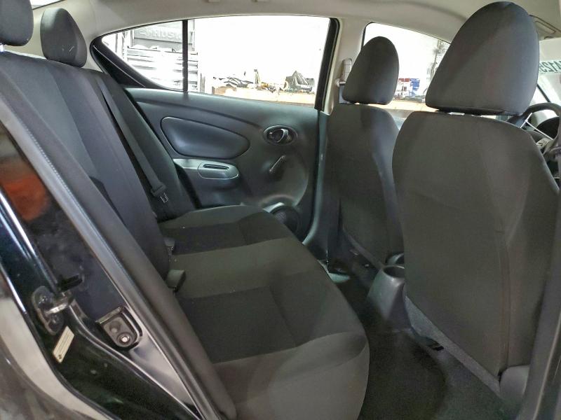 Фото 10 - NISSAN VERSA