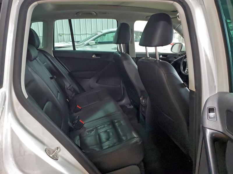 Фото 11 - VOLKSWAGEN TIGUAN