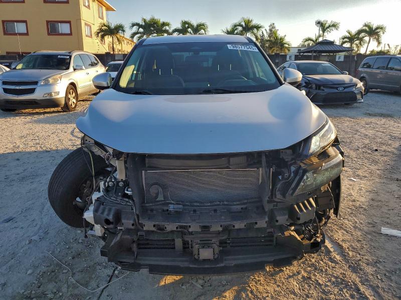 Фото 5 - NISSAN ROGUE