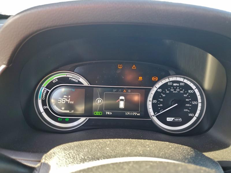 Фото 9 - KIA NIRO