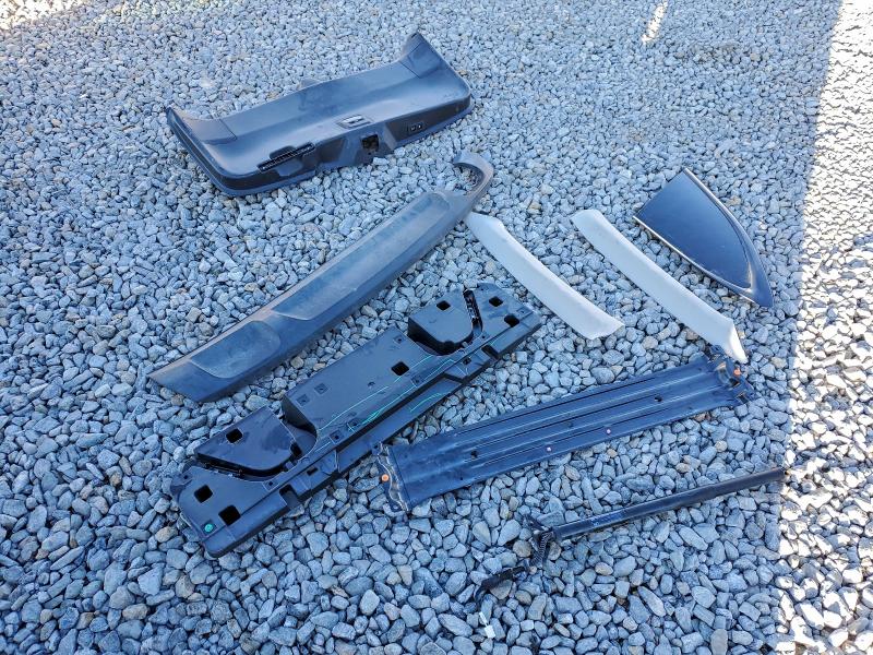 Фото 13 - SUBARU OUTBACK