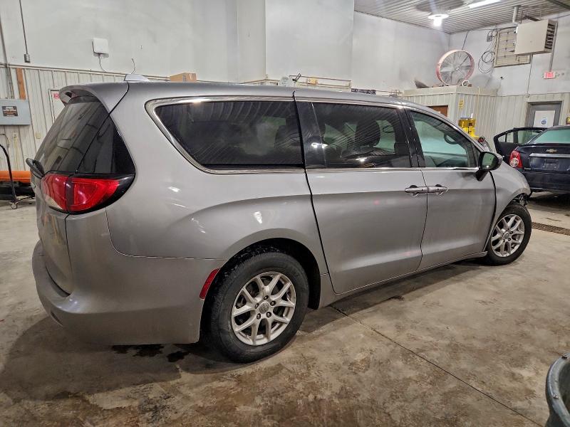 Фото 3 - CHRYSLER PACIFICA