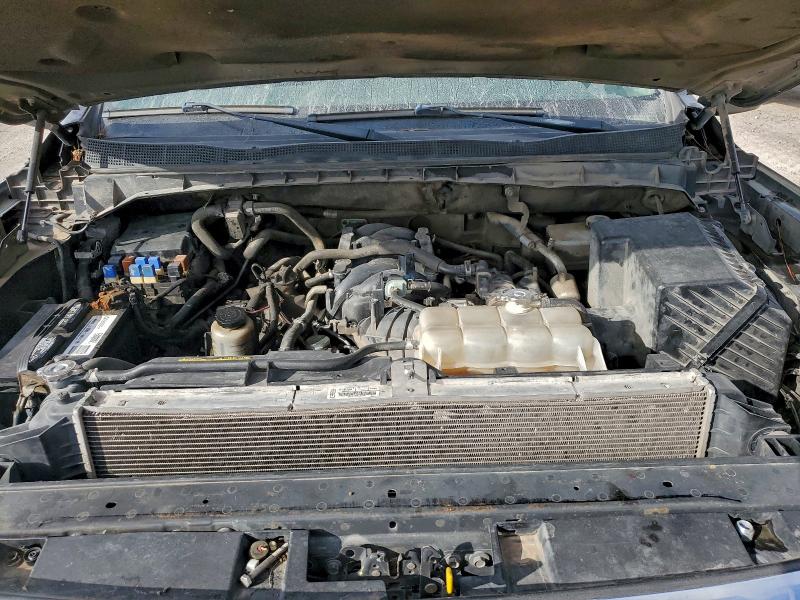 Фото 11 - NISSAN TITAN