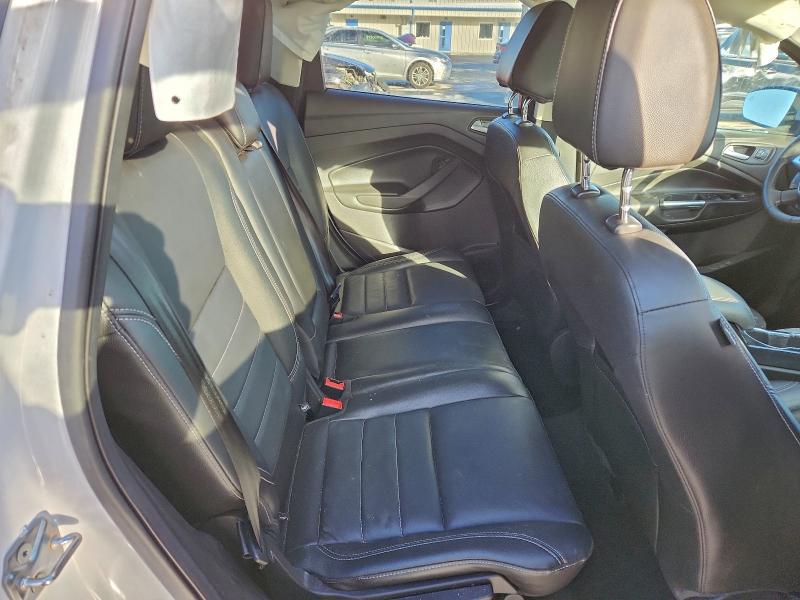 Фото 10 - FORD ESCAPE