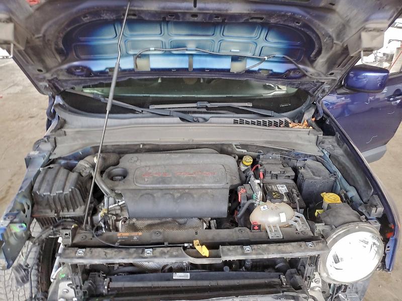 Фото 11 - JEEP RENEGADE