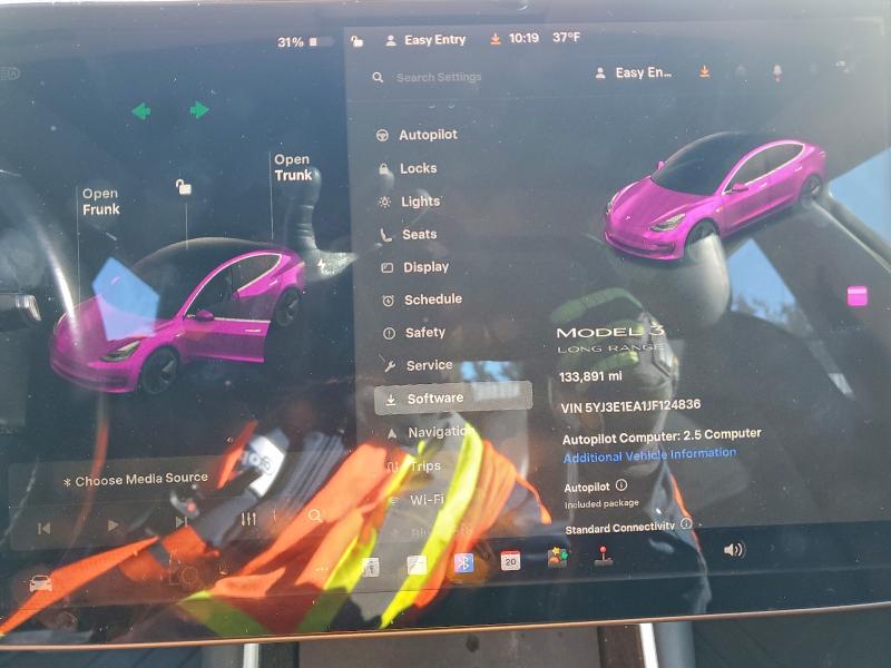 Фото 9 - TESLA MODEL 3