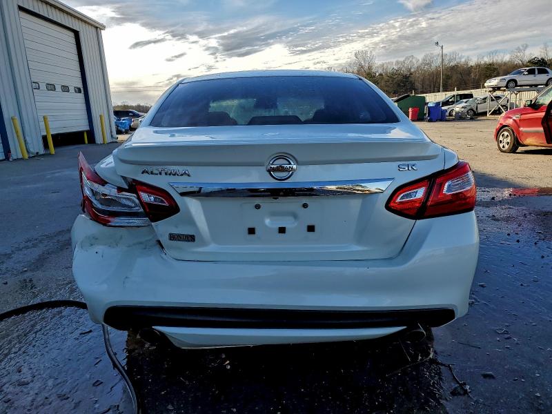 Фото 6 - NISSAN ALTIMA