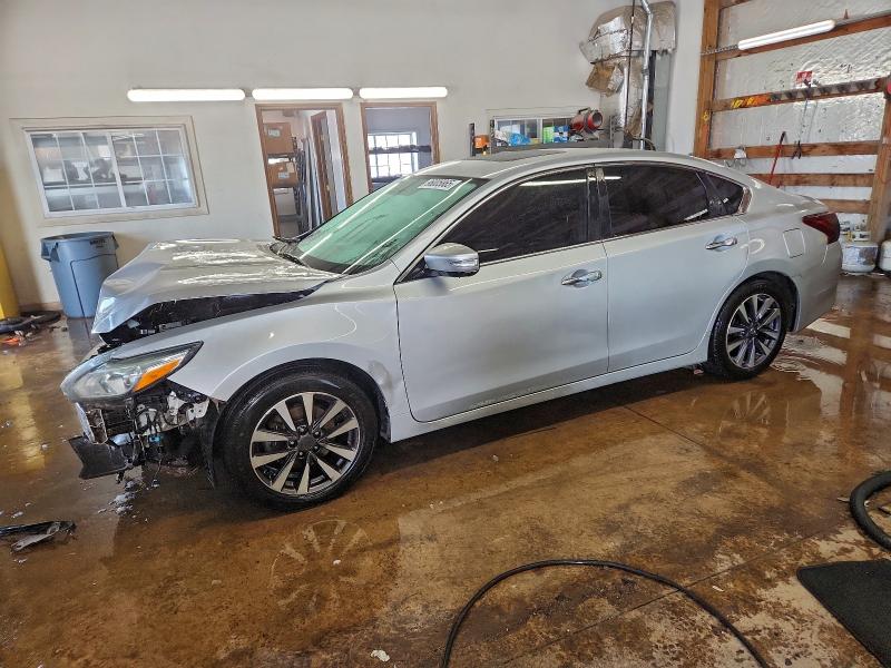 Фото 1 - NISSAN ALTIMA