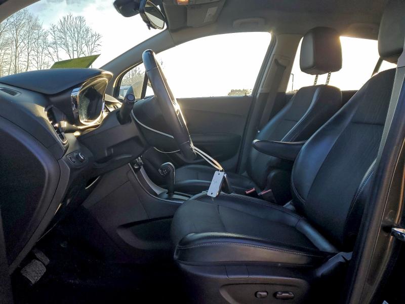 Фото 7 - CHEVROLET TRAX