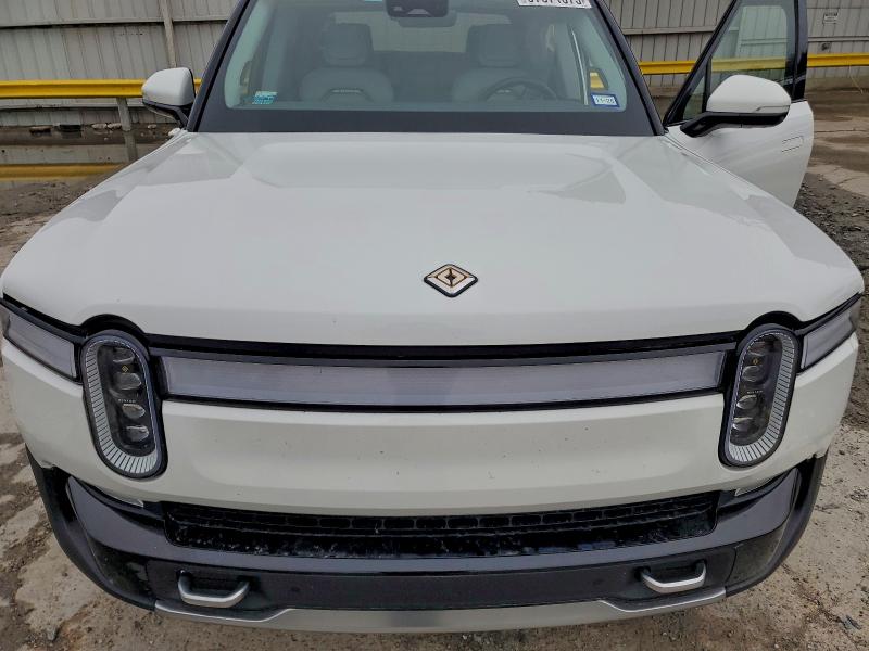 Фото 11 - RIVIAN RIT