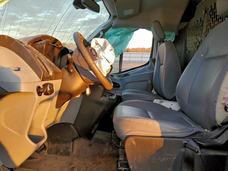 Фото 7 - FORD TRANSIT