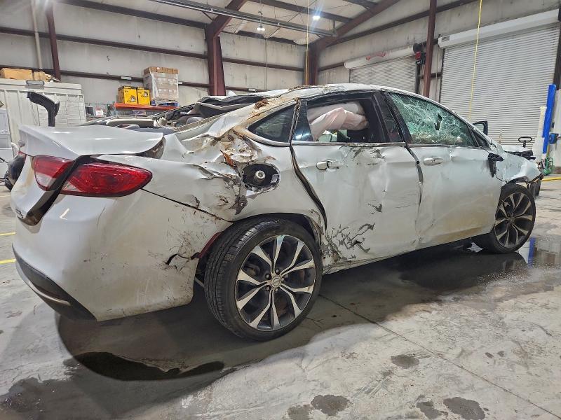 Фото 3 - CHRYSLER 200