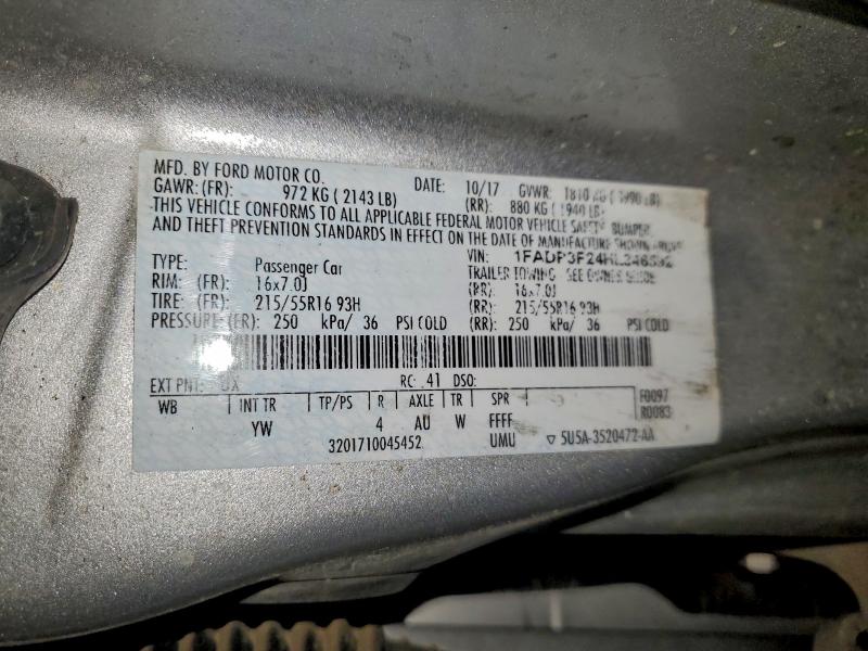 Фото 12 - FORD FOCUS