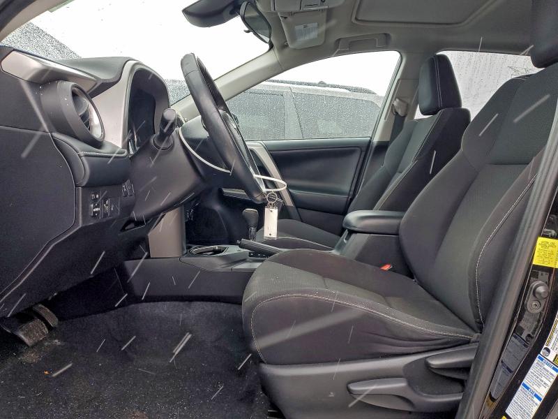 Фото 7 - TOYOTA RAV4