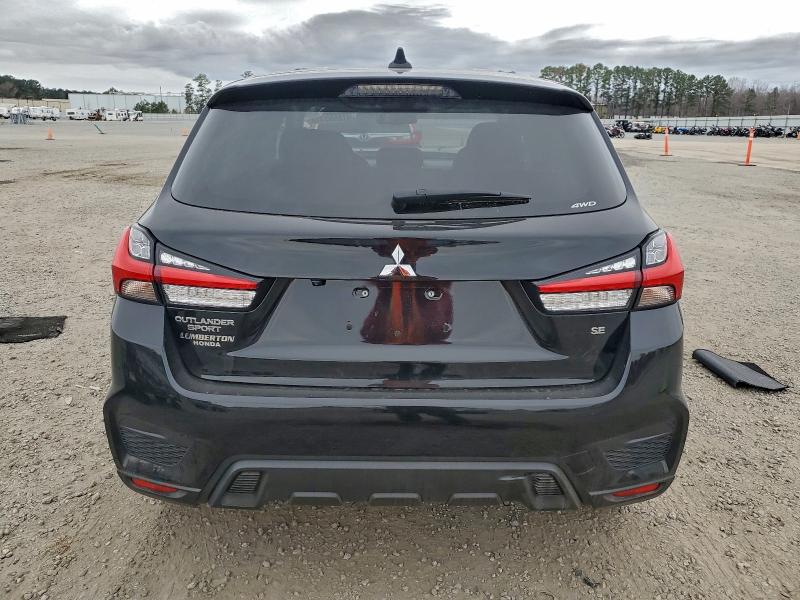 Фото 6 - MITSUBISHI OUTLANDER