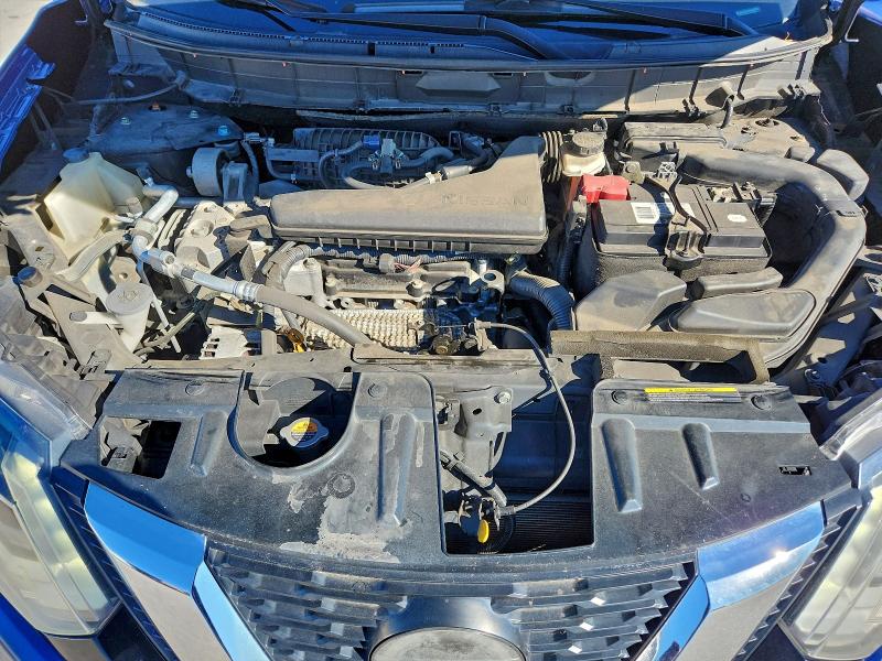 Фото 11 - NISSAN ROGUE